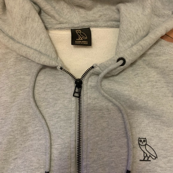 OVO ESSENTIALS ZIP HOODIE - Picture 4 of 4